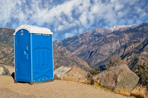 Portable Toilet Rental for Emergency Services in Freeport, TX